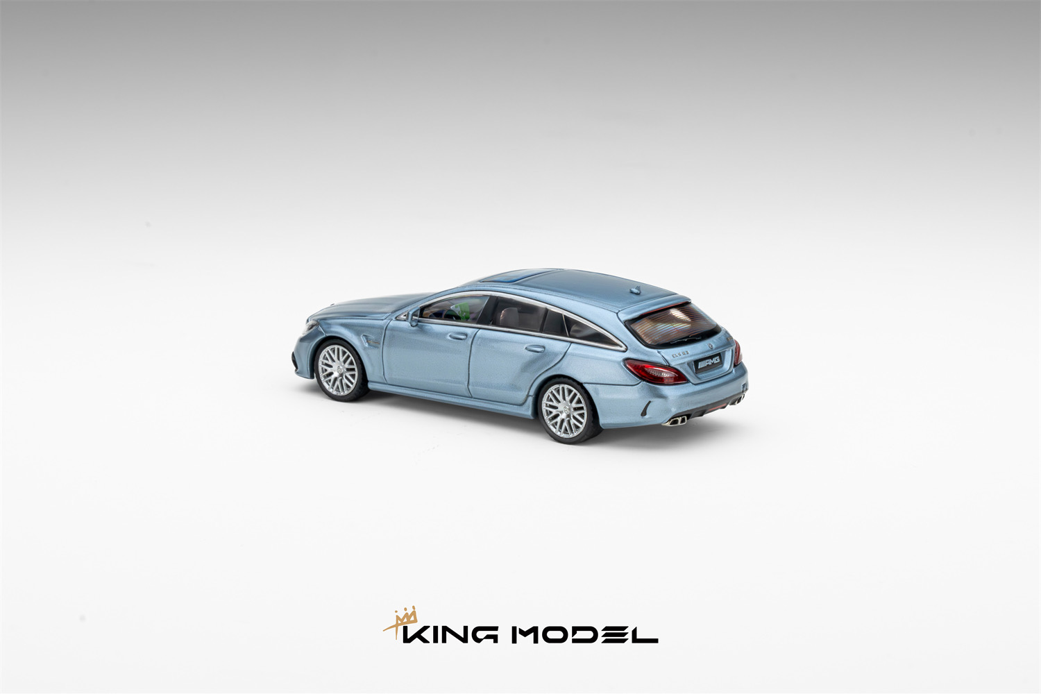 KING MODEL 1:64 梅赛德斯-奔驰CLS63 AMG 冰蓝色