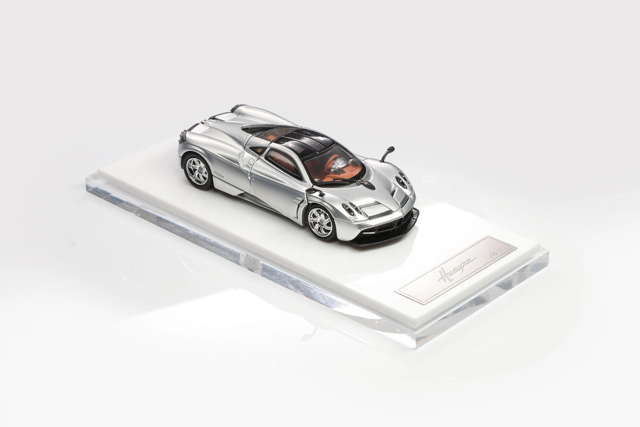 HKM 精品 1:64 合金模型!帕加尼风神 Coupe 2014 银色