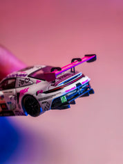 STAR RACE - 1/64 保时捷 911 GT3 Iron Dames 涂装 勒芒 24 小时耐力赛