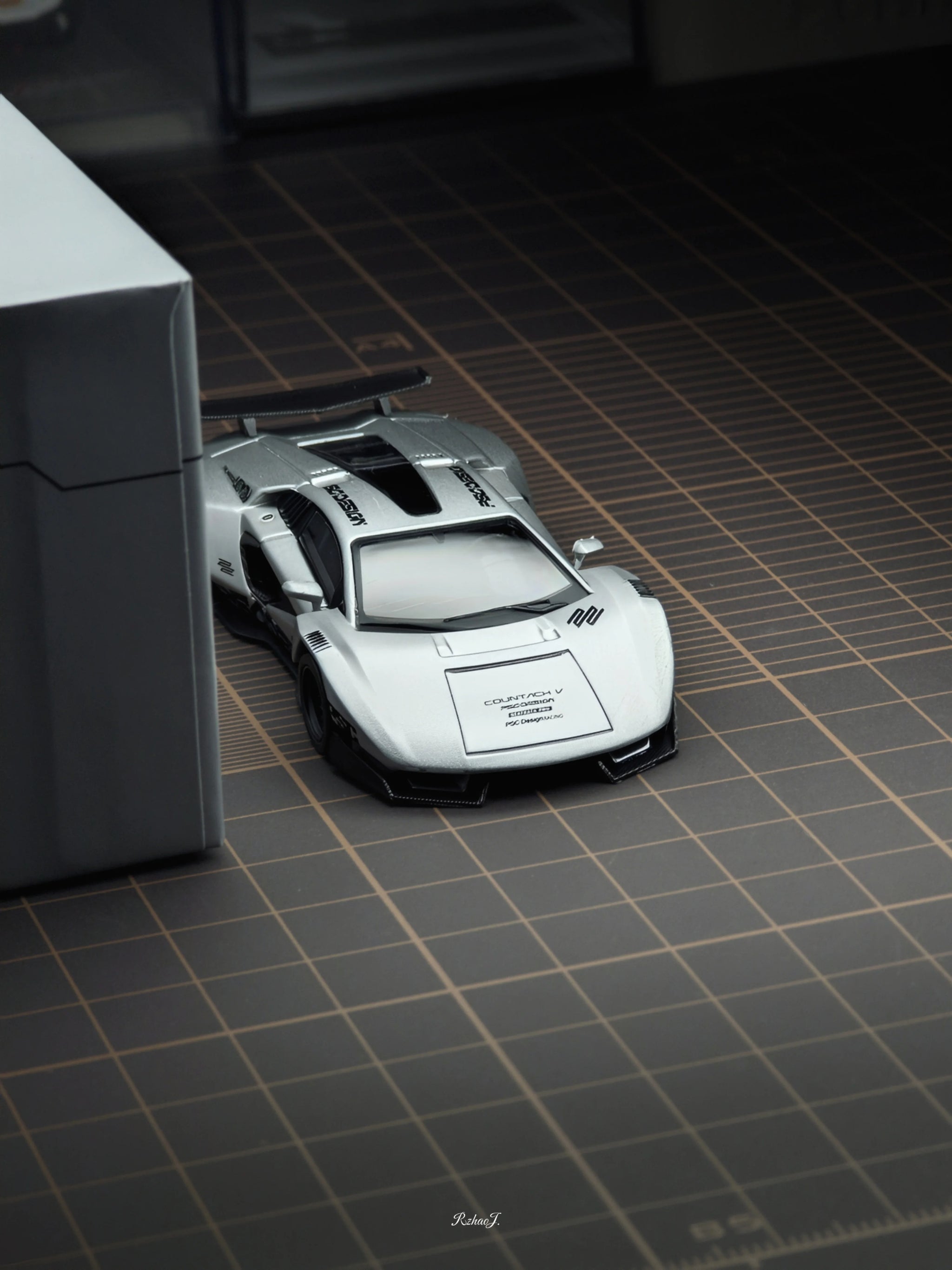 TIME MICRO X PSC DESIGN 1:64 赛博朋克 兰博基尼Countach 新加坡限量版