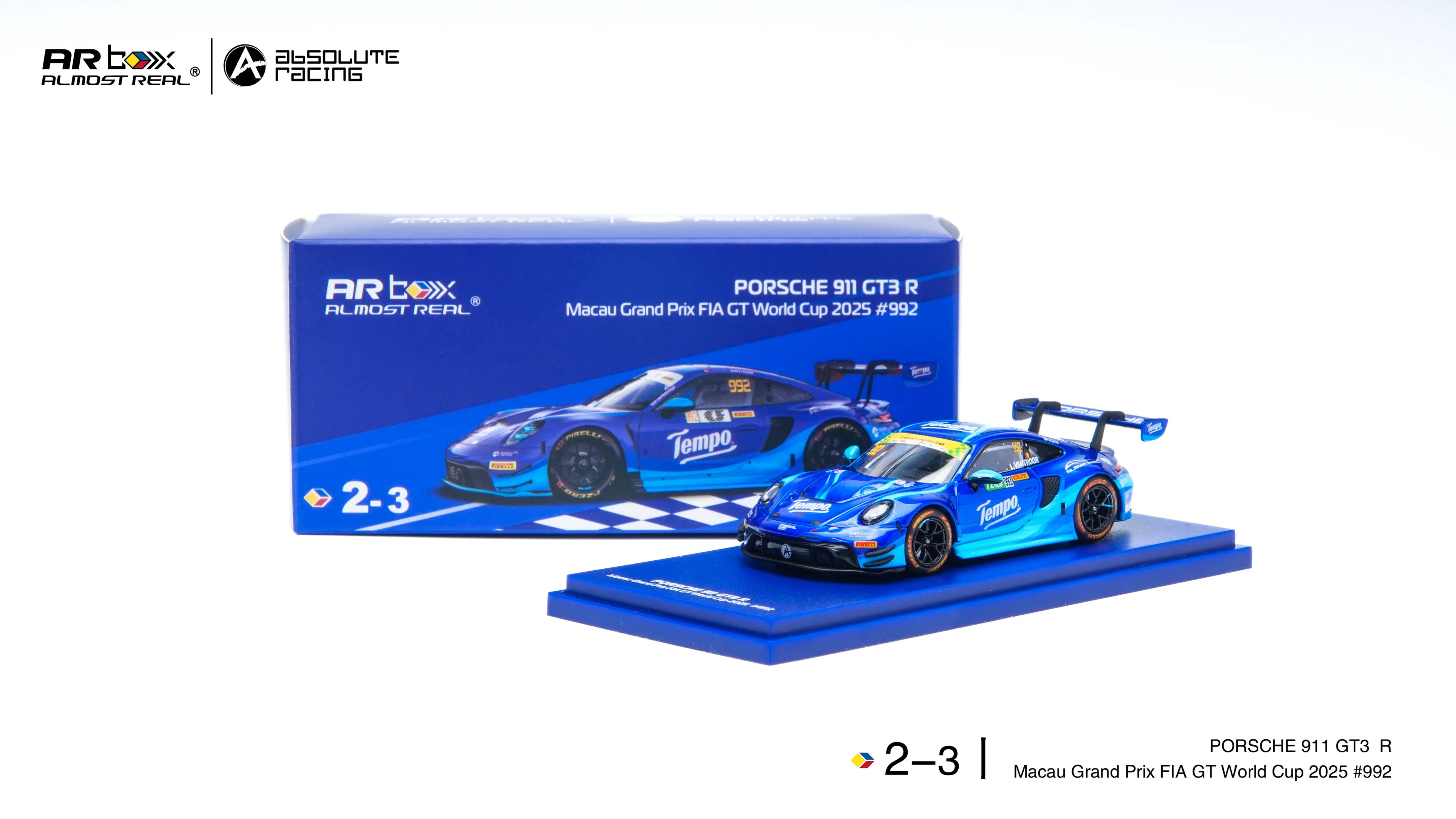 AR 盒装 1:64 保时捷 992 GT3 R