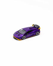 1:64 兰博基尼 Huracán STO，紫色 D 模 美轮美奂