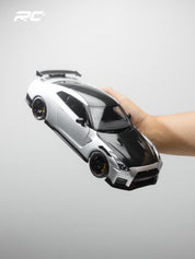 MOTORHELIX 1:18 Nissan GT-R NISMO (R35) Special Edition 2022 NISMO Ultimate Metal Silver