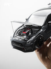 MOTORHELIX 1:18 Nissan GT-R NISMO (R35) Special Edition 2022 NISMO Stealth Gray