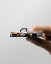 KaidoHouse x Mini GT Chevrolet Silverado KAIDO Intimidator V1 KHMG212