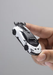 King Model 1:64 Hurricane Huracan DarwinPRO The "Lilith" Lilith WBK Metallic White