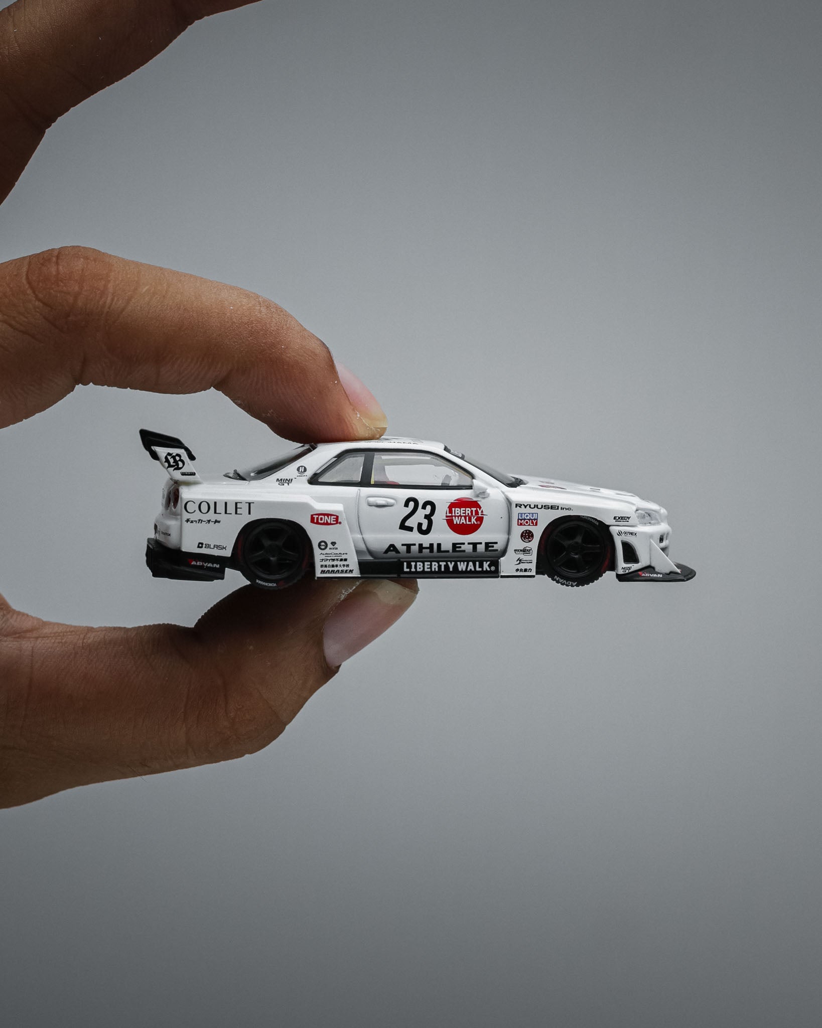 MINIGT - Nissan LB-ER34 Super Silhouette ATHLETE/COLLET