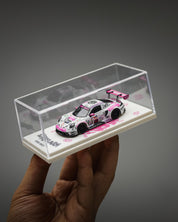 STAR RACE - 1/64 保时捷 911 GT3 Iron Dames 涂装 勒芒 24 小时耐力赛
