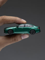 MINIGT 1/64 BMW M5 (G90) Isle of Man – Green Metallic