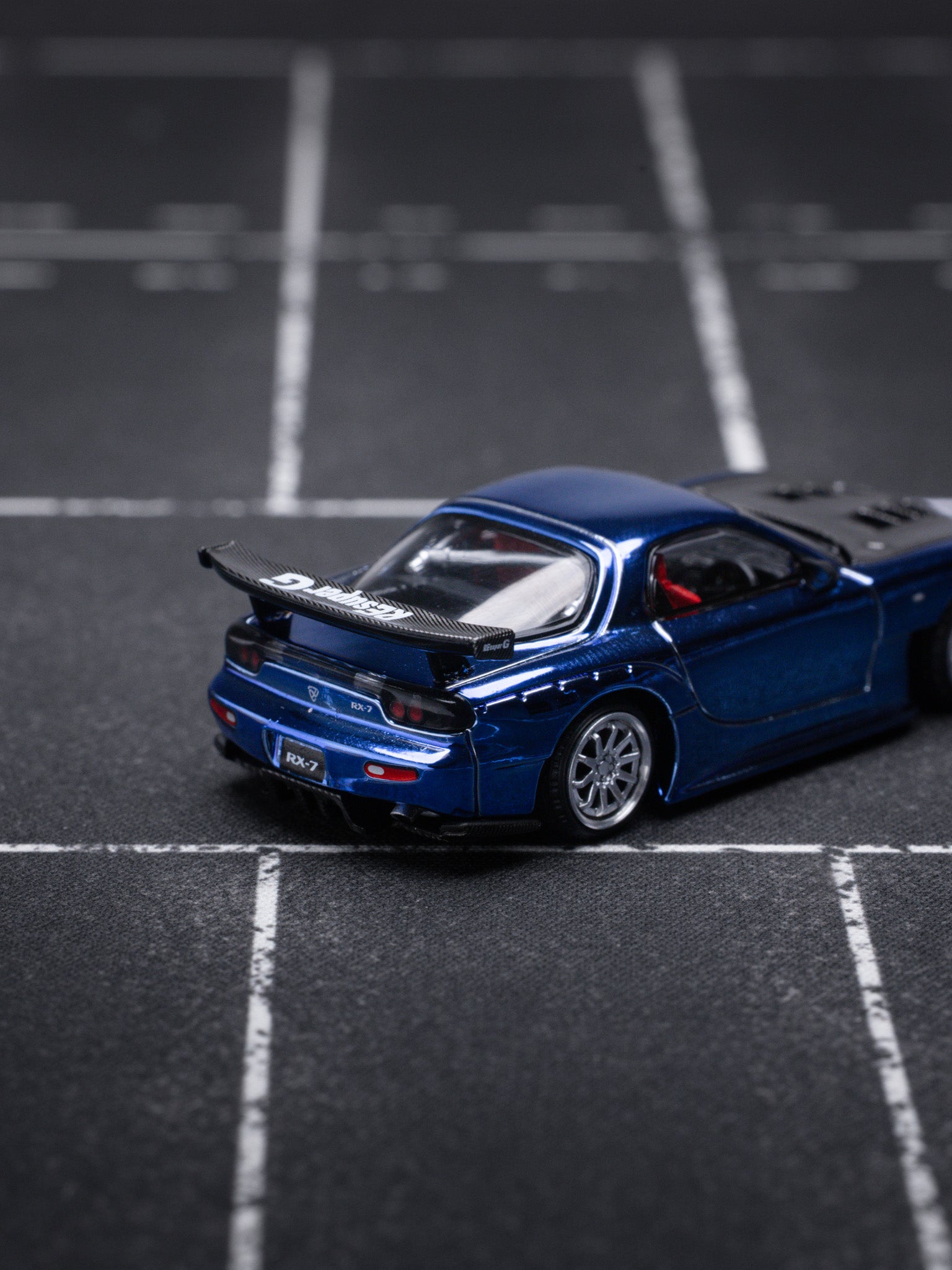 POP Race 1:64 MAZDA RX7 RE-AMEMIYA WIDEBODY - BLUE CHRO