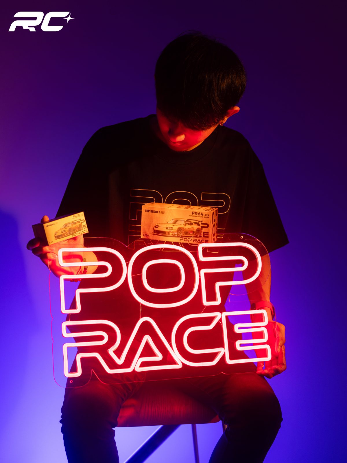 Premium POP Race 霓虹灯 50cm x 31cm