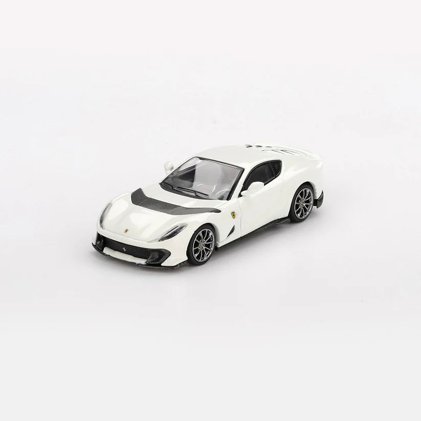 法拉利 812 COMPETIZIONE BIANCO AVUS - 预订
