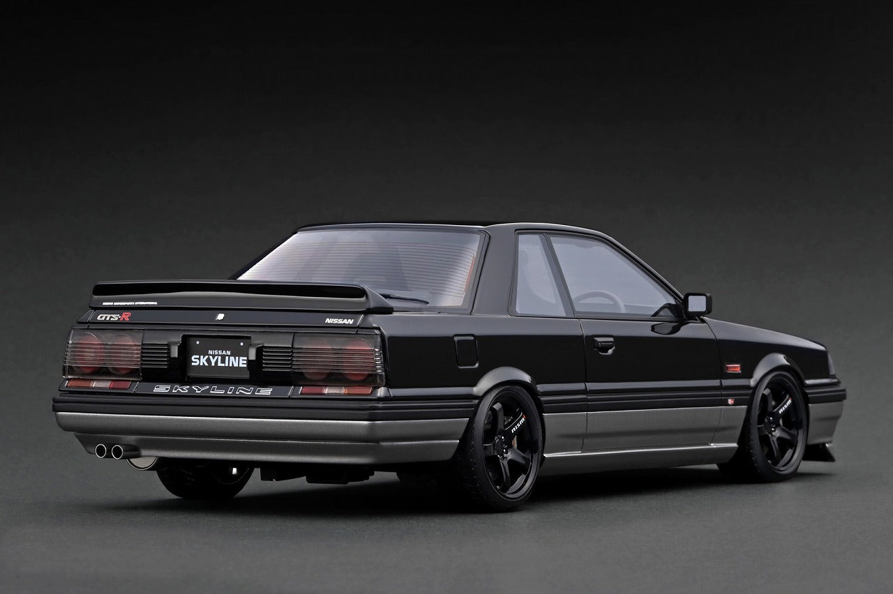 IGNITION MODEL 日产 Skyline GTS-R (R31) 黑/银 IG4010