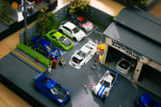 1/64 REPAIR GARAGE WITH LIGHT