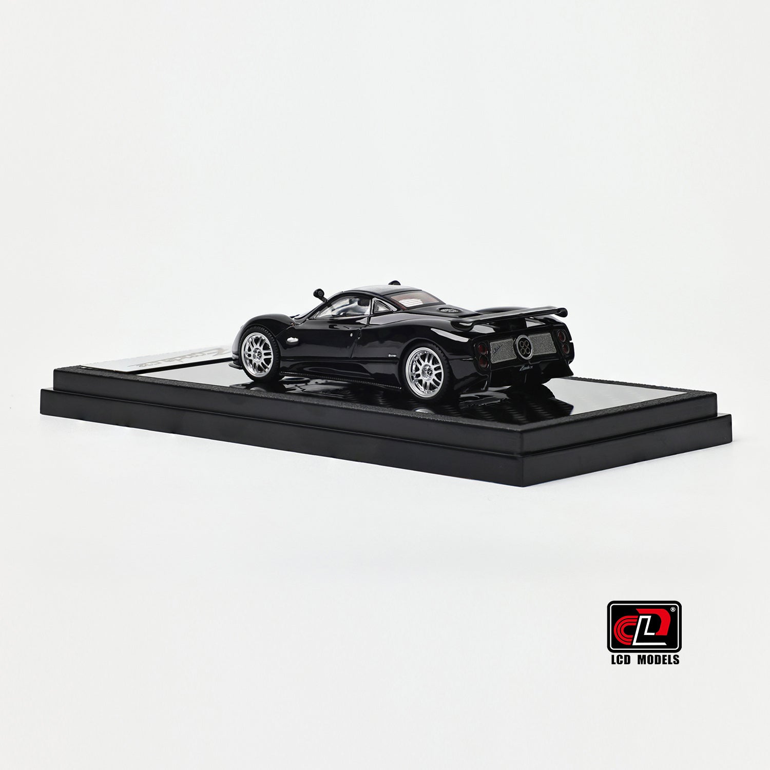 LCD 1:64 帕加尼风之子 黑色