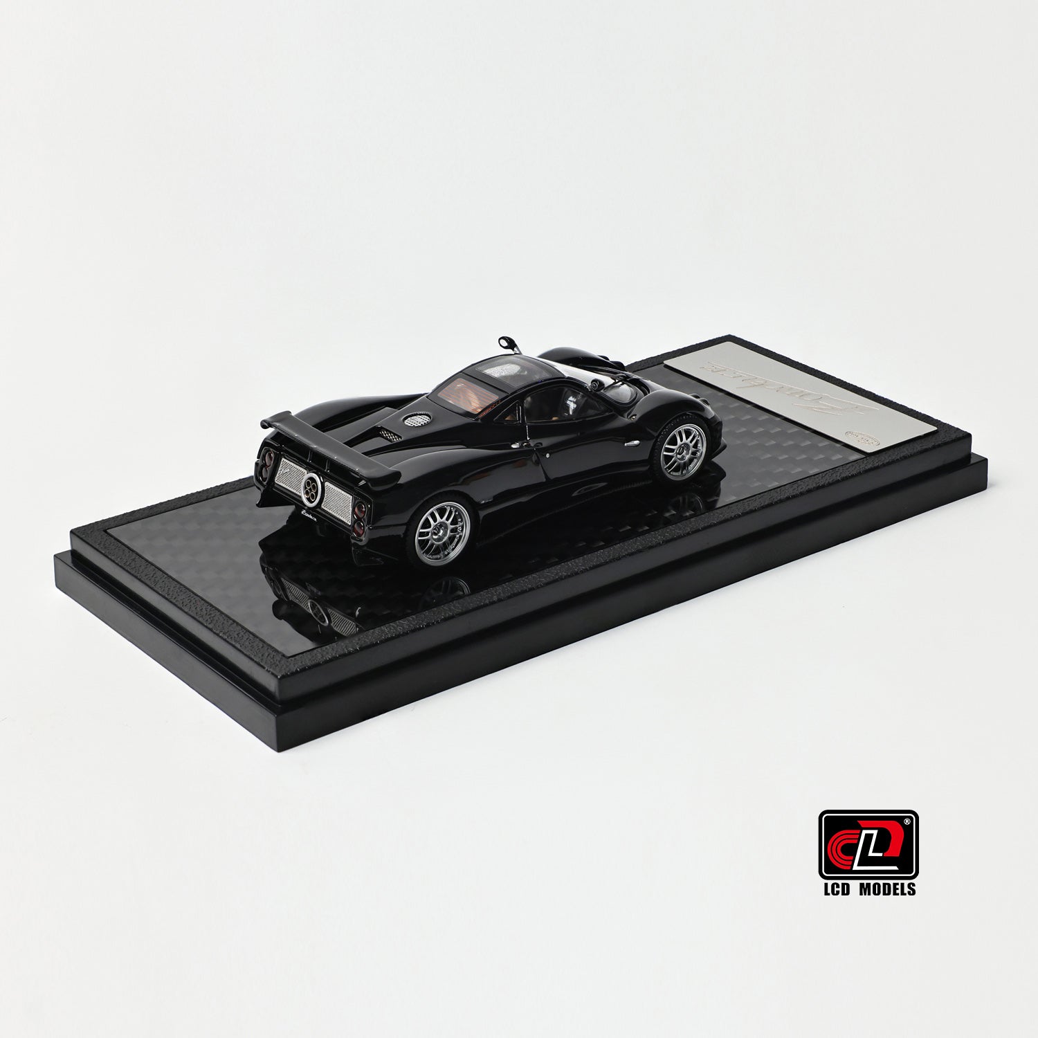 LCD 1:64 帕加尼风之子 黑色