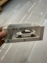 日产GT-R R35 白色