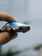 MINIGT 1/64 Nissan Skyline Kenmeri Liberty Walk Nissan Racing '75 concept