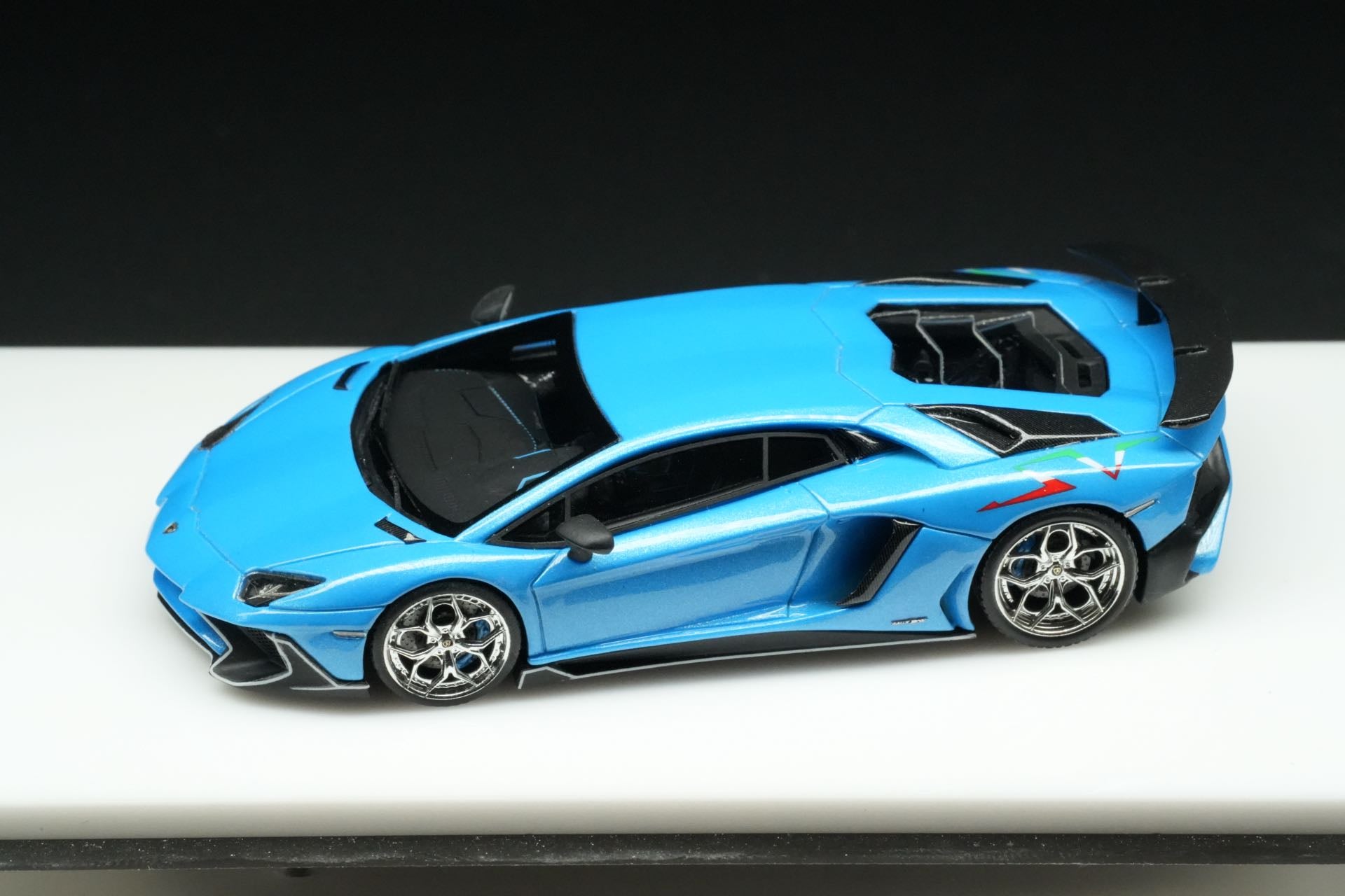 AR Box 1:64 合金模型！保时捷官方授权产品，992 GT3 R 赛道版