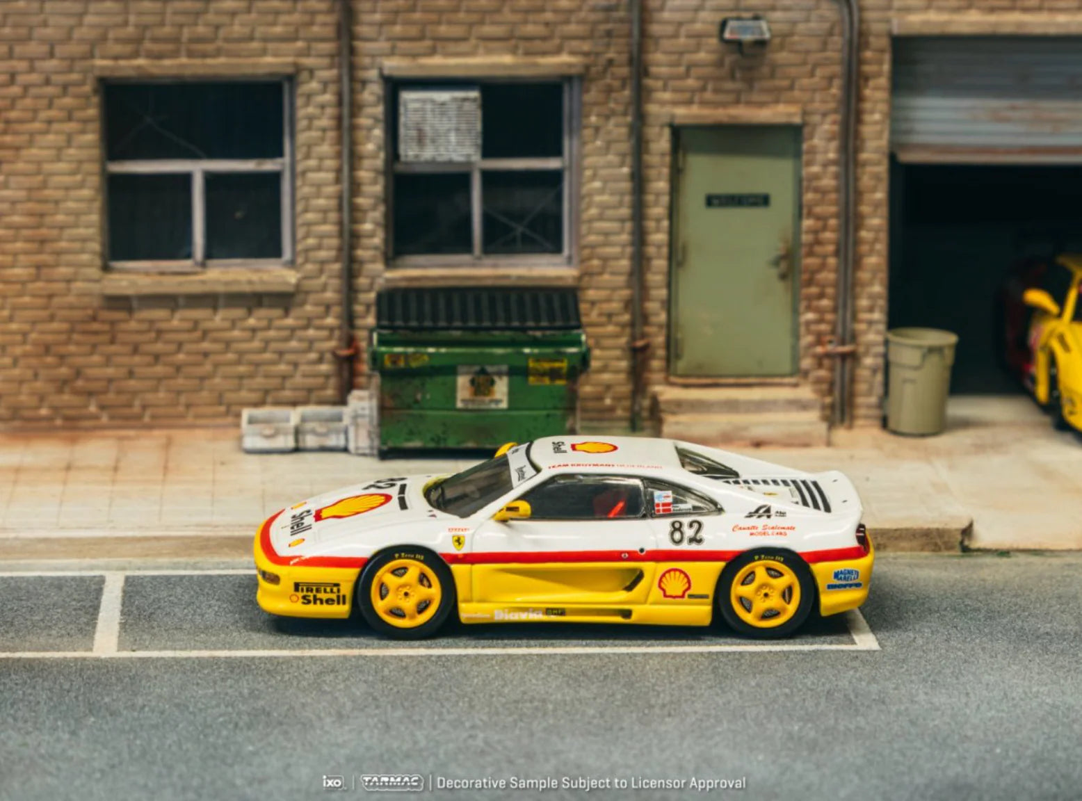 TW 1:64 Ferrari F355 ChallengeFerrari F355 Challenge 1999 T64.083-99CHA82