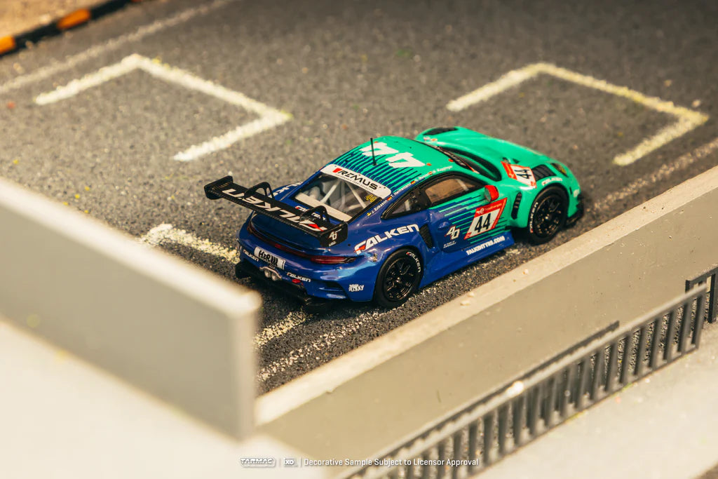 1:64 2023 NÜRBURGRING 24H — #44 FALKEN PORSCHE 911 GT3 R — TARMAC WORKS
