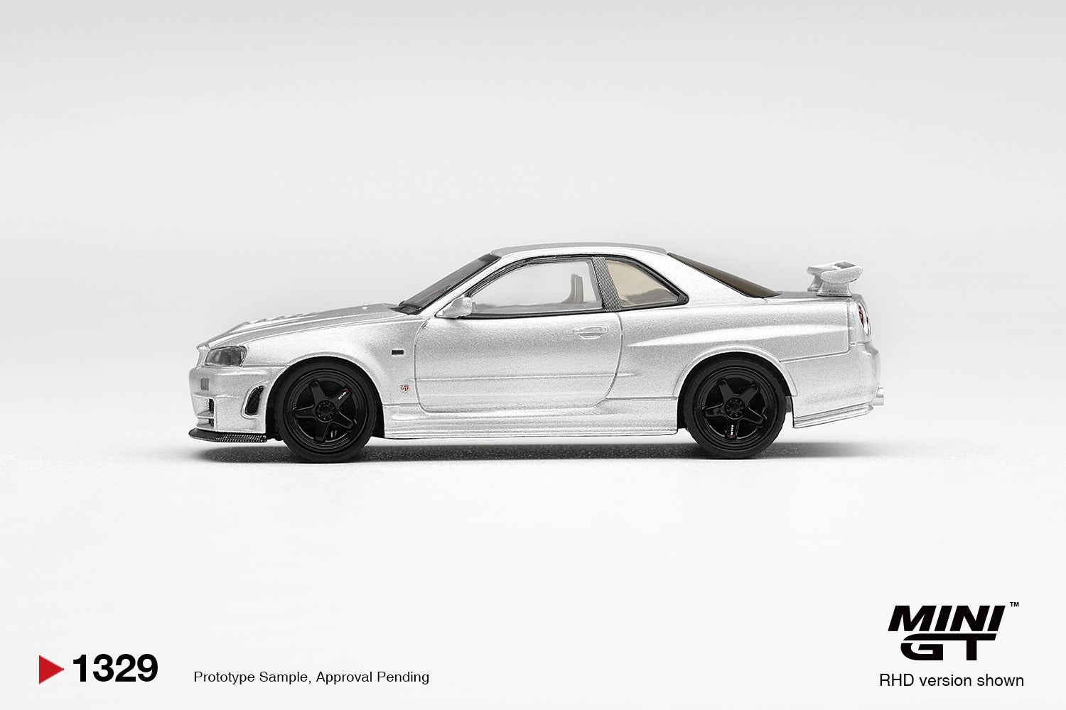 MINIGT 1/64 Nissan NISMO R34GT-R Z-tune Z-Tune Silver