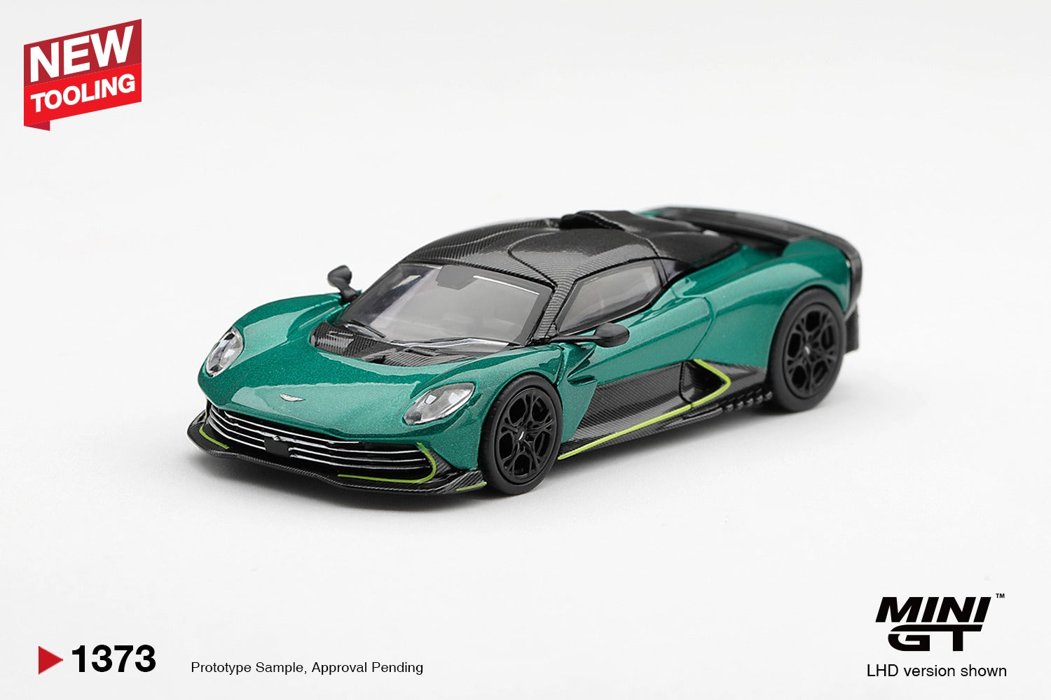 MINIGT 1/64 Aston Martin Valhalla Podium Green