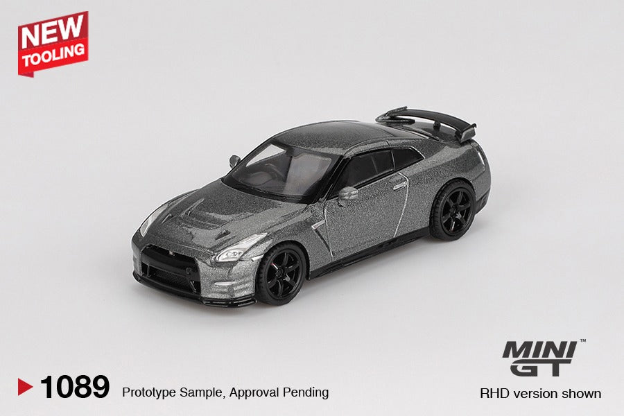 MINIGT 1/64 NISSAN GT-R 2013 Dark Metal Gray (NISMO R35 CRS Version)