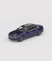 BMW i7 xDrive60 Tanzanite Blue Metallic