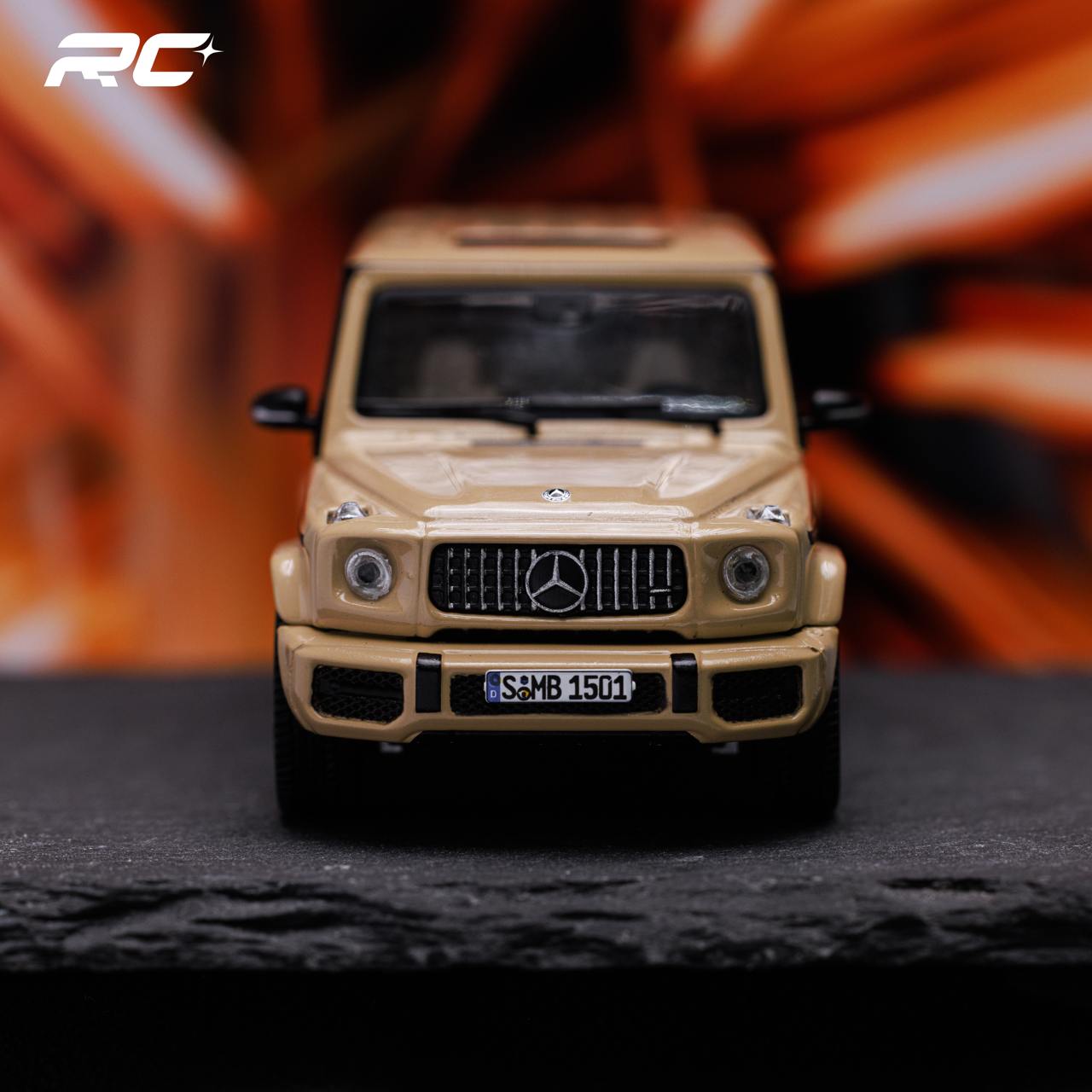 Tarmac Works 1/64 奔驰-AMG G 63 棕色 - ROAD64